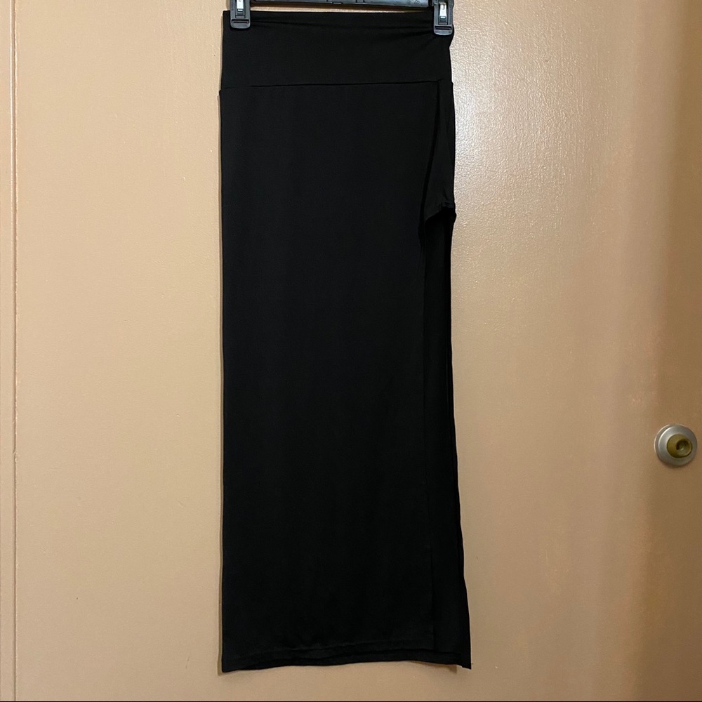 Maxi Skirt with Leg Slit